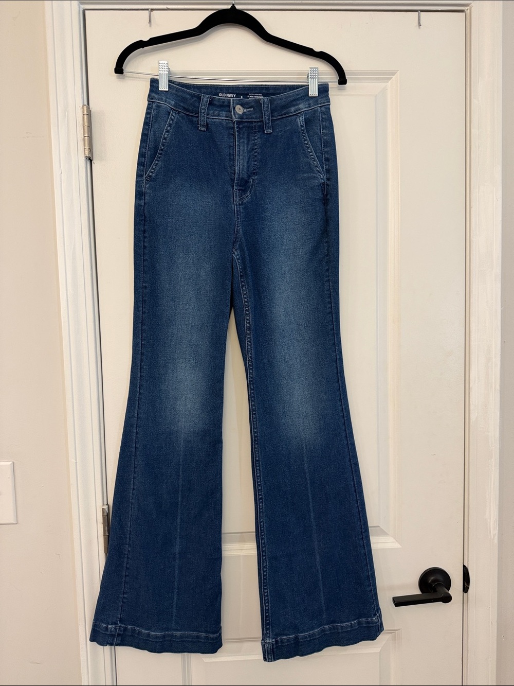 Old Navy Women's Medium Blue Wide-Leg Flare Jeans
